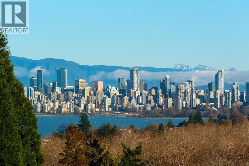 4426 4TH Avenue Vancouver British Columbia, V6R 1R1 - 3 Bedrooms Condo For Sale