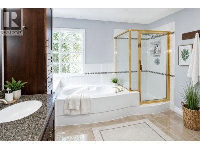 1722 SUGARPINE Court | Coquitlam British Columbia | Slide Image Eleven