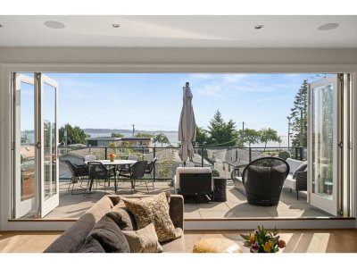 14712 MCDONALD Avenue | White Rock British Columbia | Slide Image Three