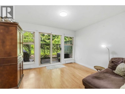 65 FOXWOOD Drive | Port Moody British Columbia | Slide Image Eleven