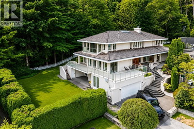 1595 TYROL Court | West Vancouver British Columbia | Slide Image Three
