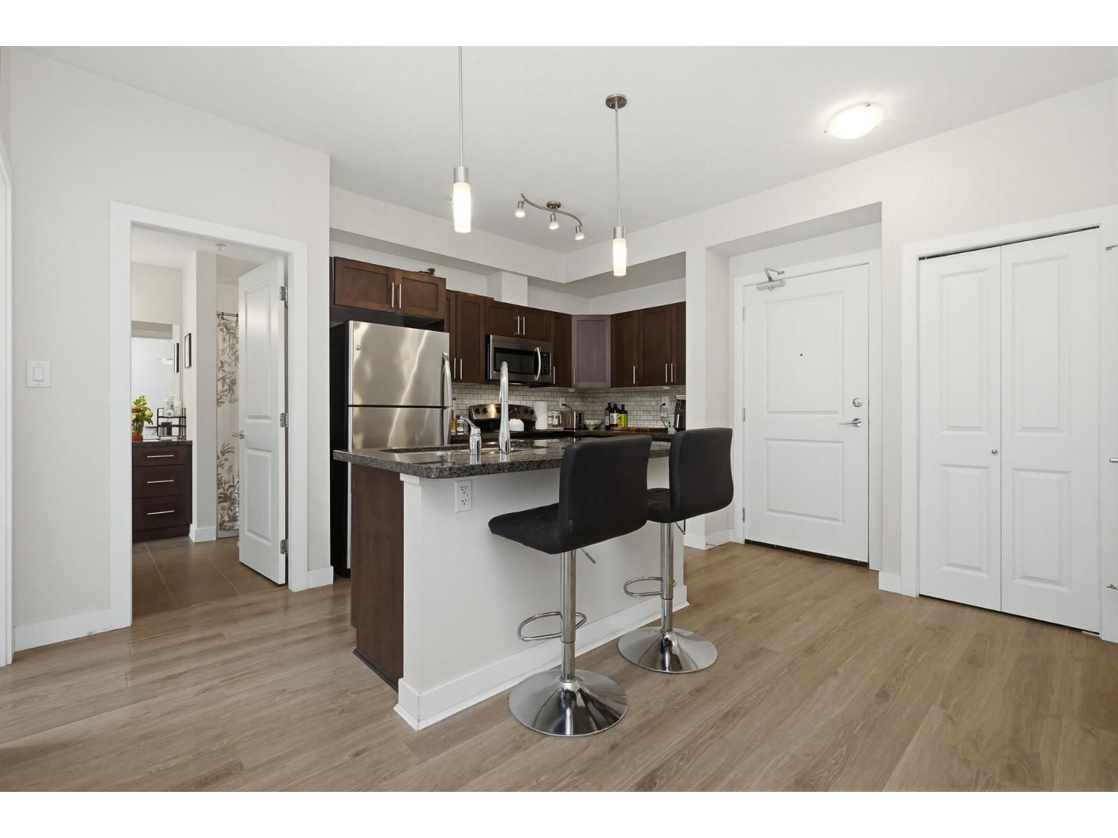 204 - 33898 PINE STREET Image 10