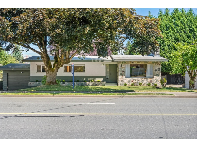 2120 WARE Street Abbotsford British Columbia, V2S 3C2 - 3 Bedrooms Home For Sale