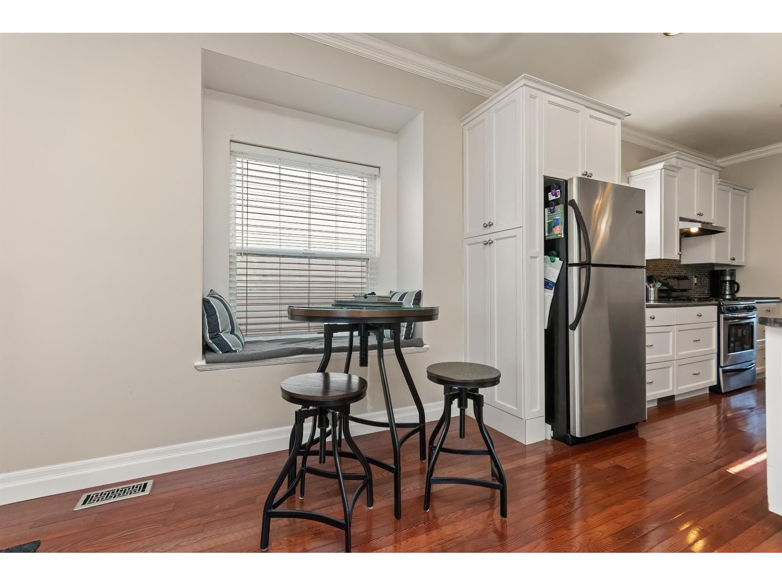 34609 7 AVENUE Image 10