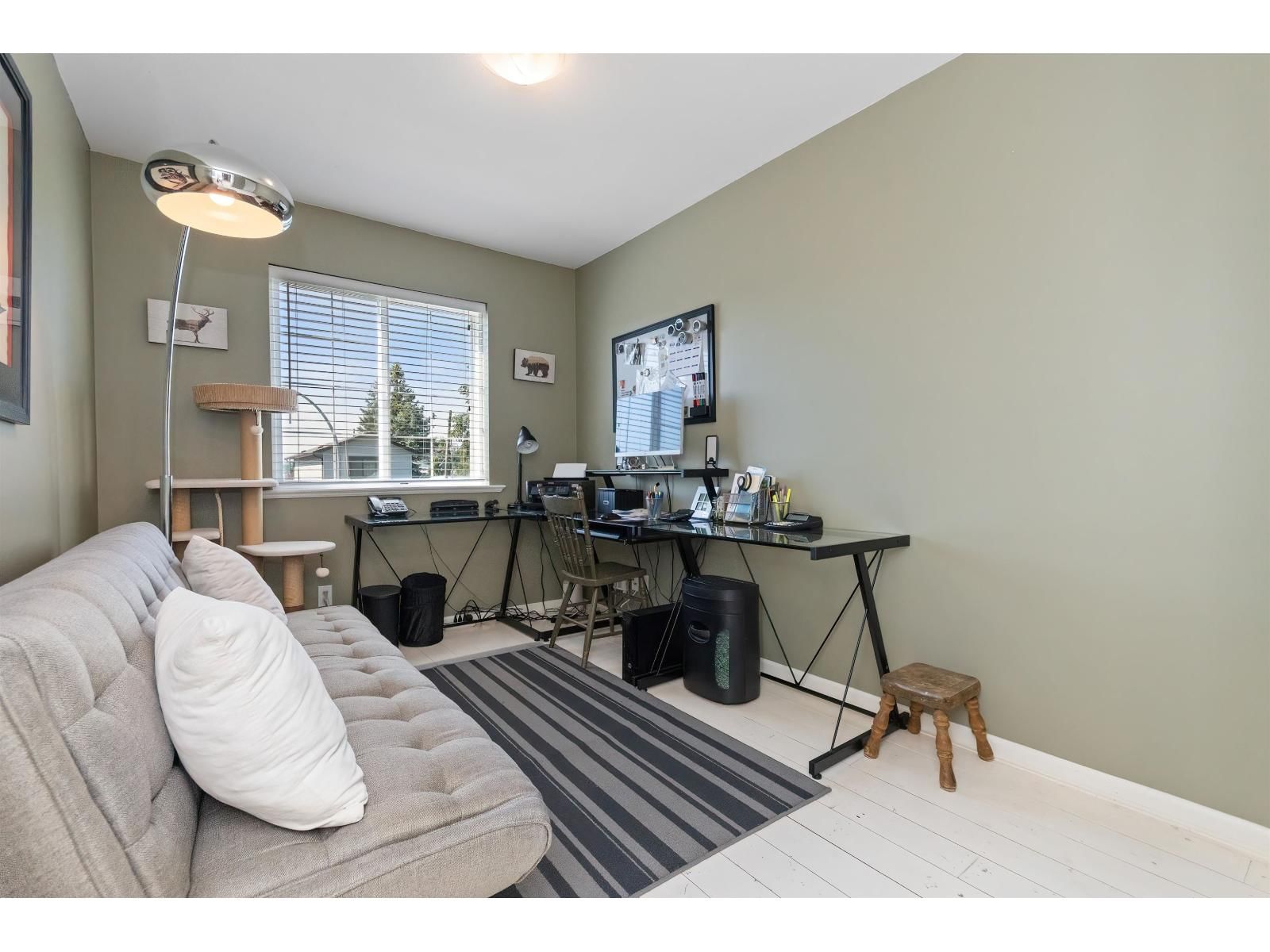 34609 7 AVENUE Image 24