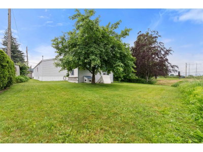 6338 VEDDER Road | Chilliwack British Columbia | Slide Image Six