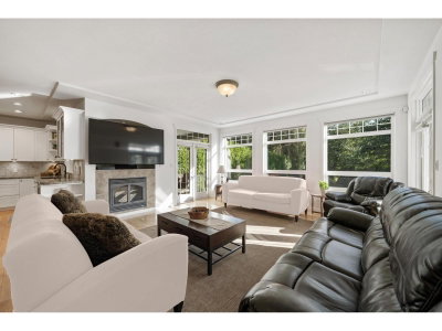 22784 88 Avenue | Langley British Columbia | Slide Image Four