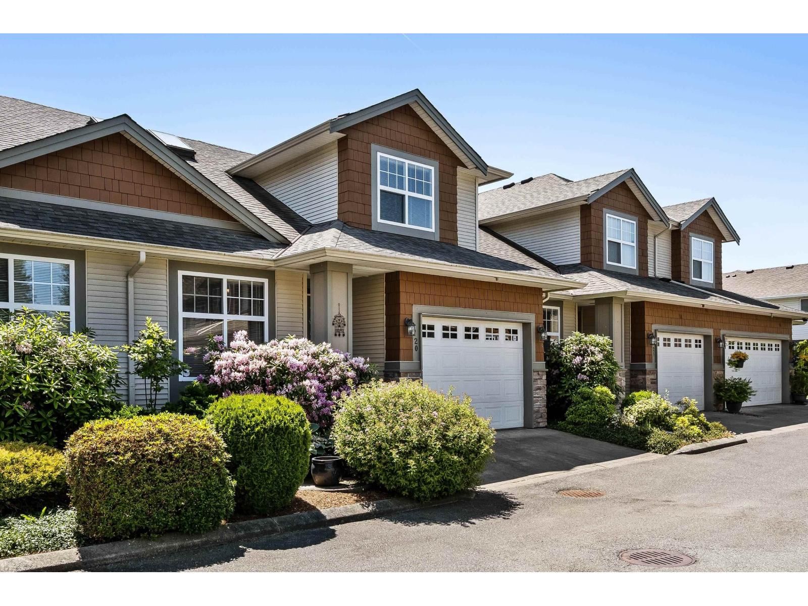 7475 GARNET Drive, Chilliwack, British Columbia V2R 5W7