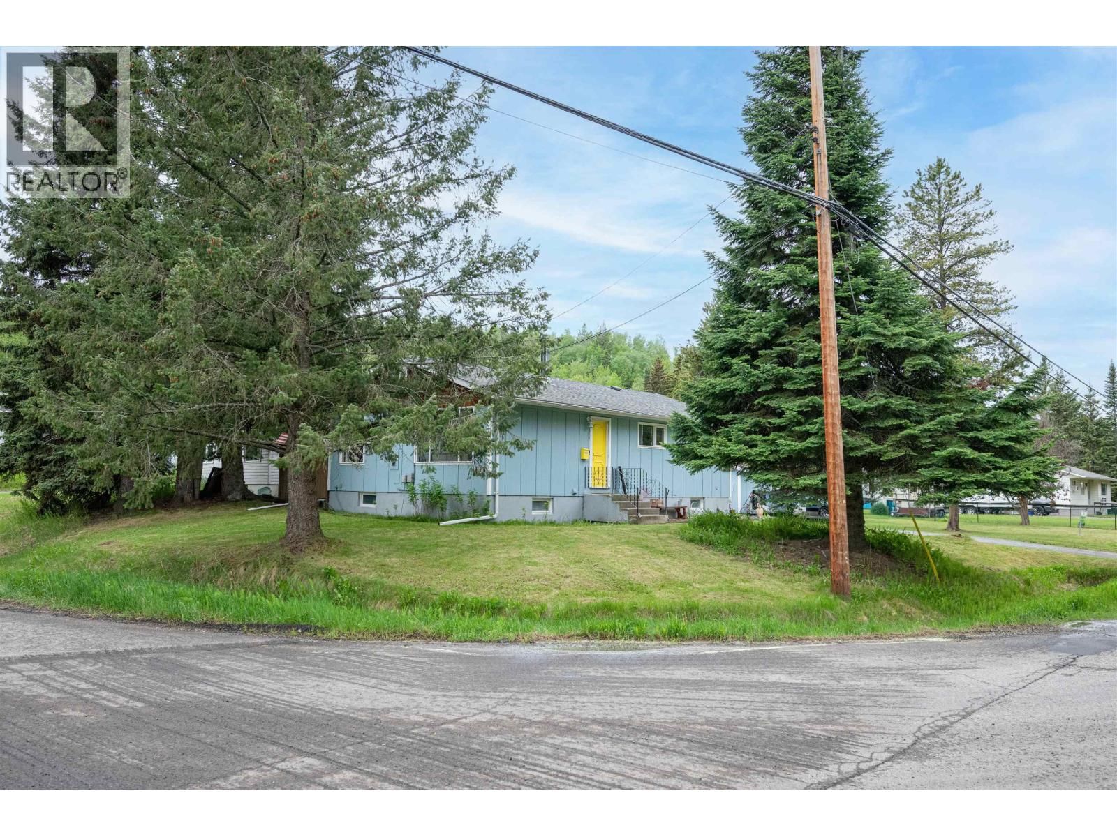 2145 AINTREE DRIVE Image 5
