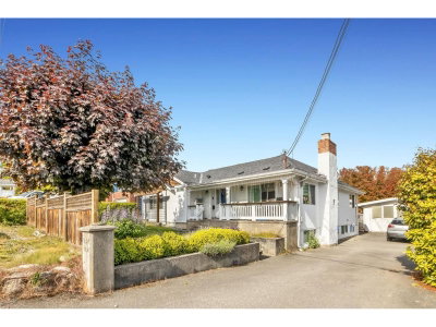 1154 FINLAY Street | White Rock British Columbia | Slide Image Two