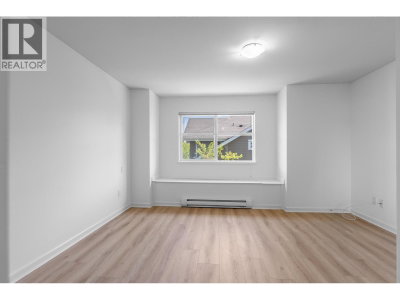 935 EWEN Avenue | New Westminster British Columbia | Slide Image Ten