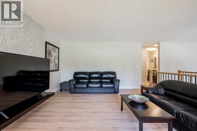 2602 HAWSER Avenue | Coquitlam British Columbia | Slide Image Five