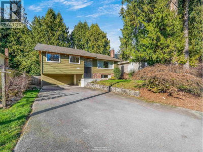 1110 LODGE Road | North Vancouver British Columbia | Slide Image Two
