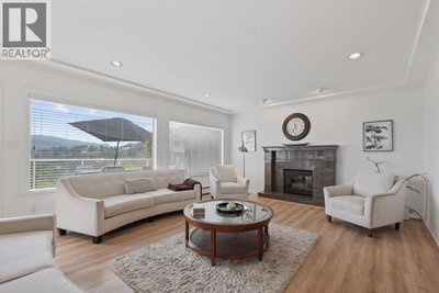 5532 WESTHAVEN Road | West Vancouver British Columbia | Slide Image Thirteen