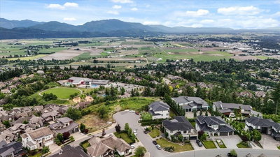 35410 MAHOGANY Drive | Abbotsford British Columbia | Slide Image Eight