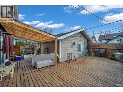 2240 DOUGLAS Crescent | Richmond British Columbia | Slide Image Eight