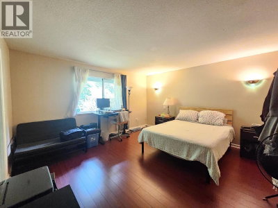 2805 SILVERBERRY Court | Coquitlam British Columbia | Slide Image Ten
