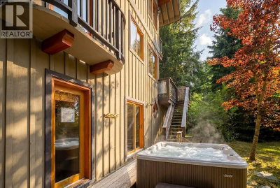 7231 FITZSIMMONS Road | Whistler British Columbia | Slide Image Twenty-five