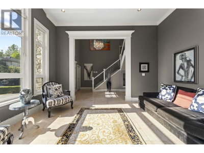 3172 HALLAM Court | Coquitlam British Columbia | Slide Image Four