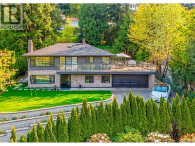 880 JEFFERSON Avenue | West Vancouver British Columbia | Slide Image One