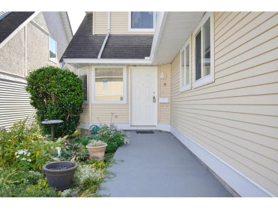 2475 EMERSON Street | Abbotsford British Columbia | Slide Image Three