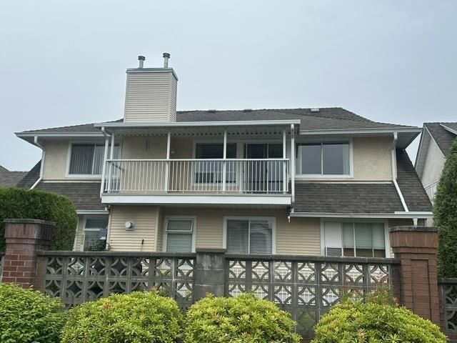 12 - 2475 EMERSON STREET Image 3