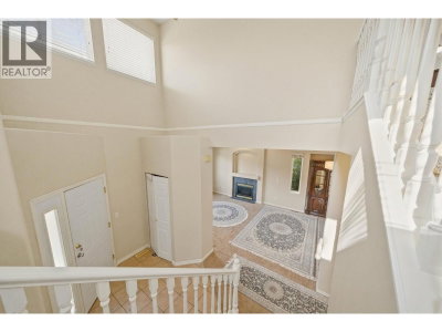 23800 KANAKA Way | Maple Ridge British Columbia | Slide Image Twenty-two