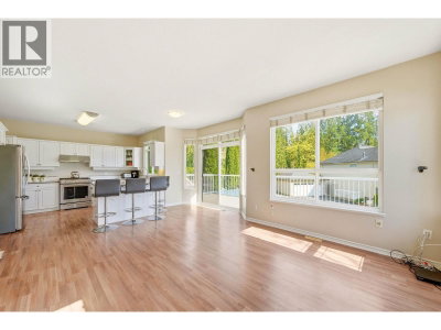 23800 KANAKA Way | Maple Ridge British Columbia | Slide Image Eight