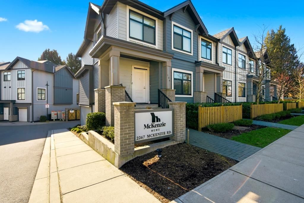2267 MCKENZIE Road, Abbotsford, British Columbia V2S 0M9