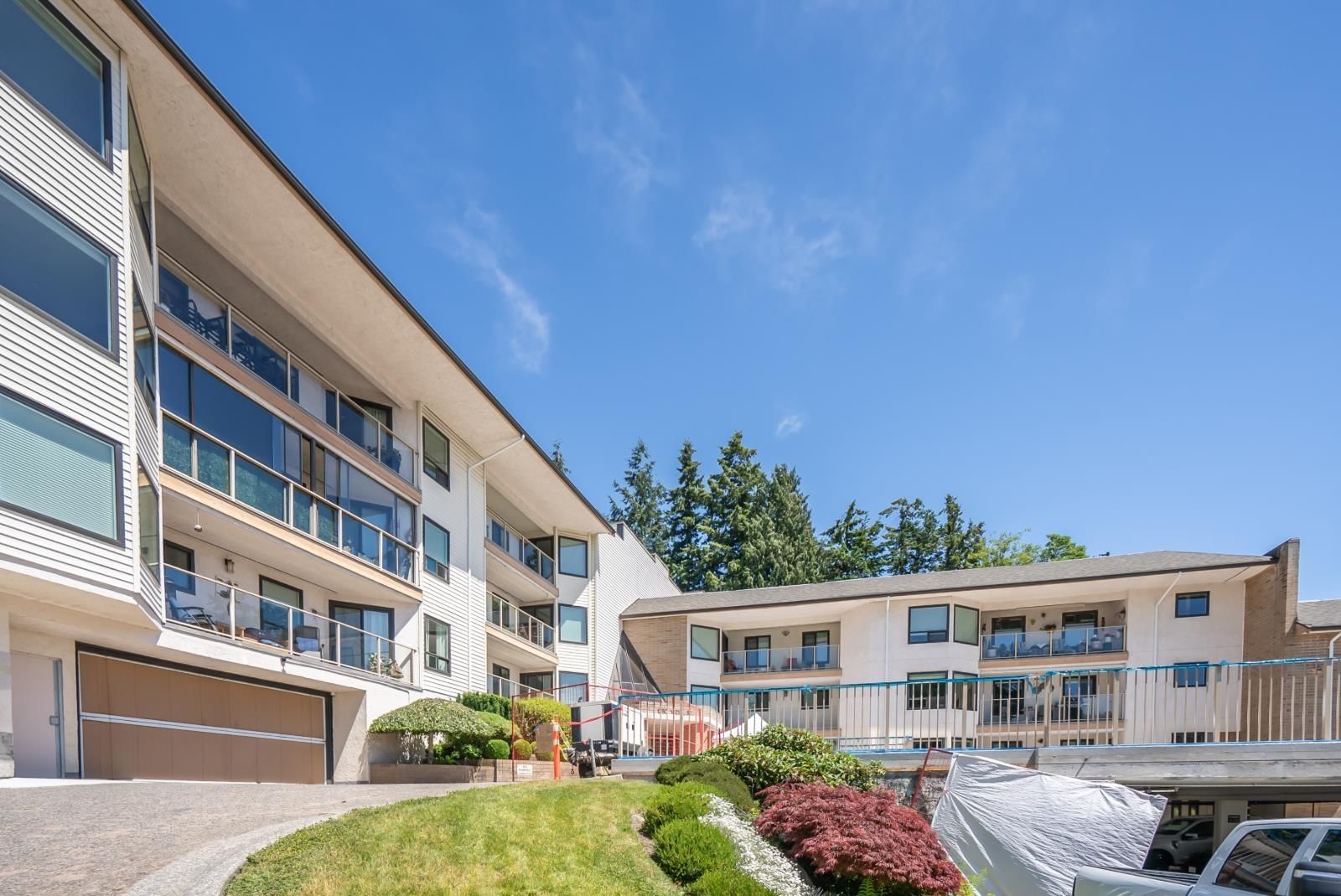 1350 VIDAL Street, White Rock, British Columbia V4B 5G6
