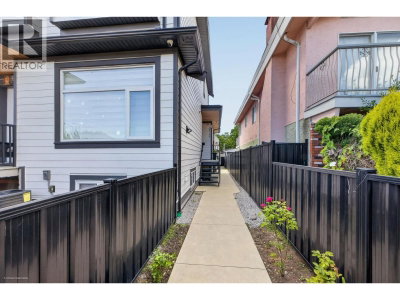 6749 KNIGHT Street | Vancouver British Columbia | Slide Image Thirty-six