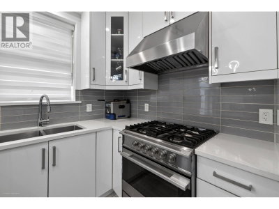 6749 KNIGHT Street | Vancouver British Columbia | Slide Image Nine