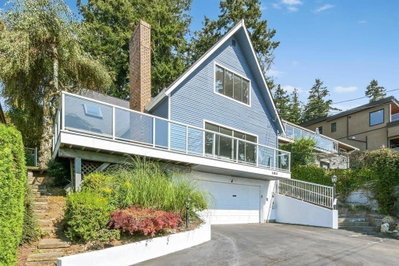 14815 HARDIE Avenue | White Rock British Columbia | Slide Image Twelve