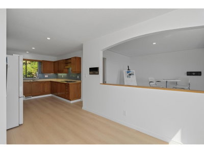 14815 HARDIE Avenue | White Rock British Columbia | Slide Image Twenty-four