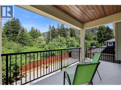 41440 DRYDEN Road | Squamish British Columbia | Slide Image Seventeen