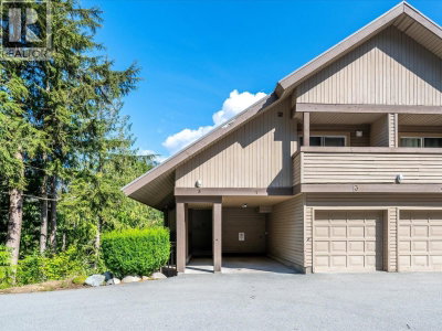 2240 GONDOLA Way | Whistler British Columbia | Slide Image Seventeen