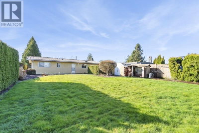 22641 BROWN Avenue | Maple Ridge British Columbia | Slide Image Thirty-two