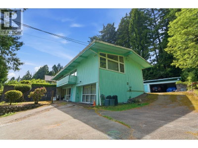 195 NORMANBY Crescent | West Vancouver British Columbia | Slide Image Eight