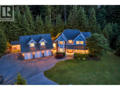 12595 266 Street | Maple Ridge British Columbia | Slide Image One