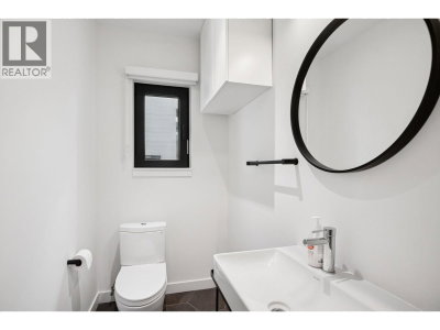 606 FOSTER Avenue | Coquitlam British Columbia | Slide Image Twenty-eight