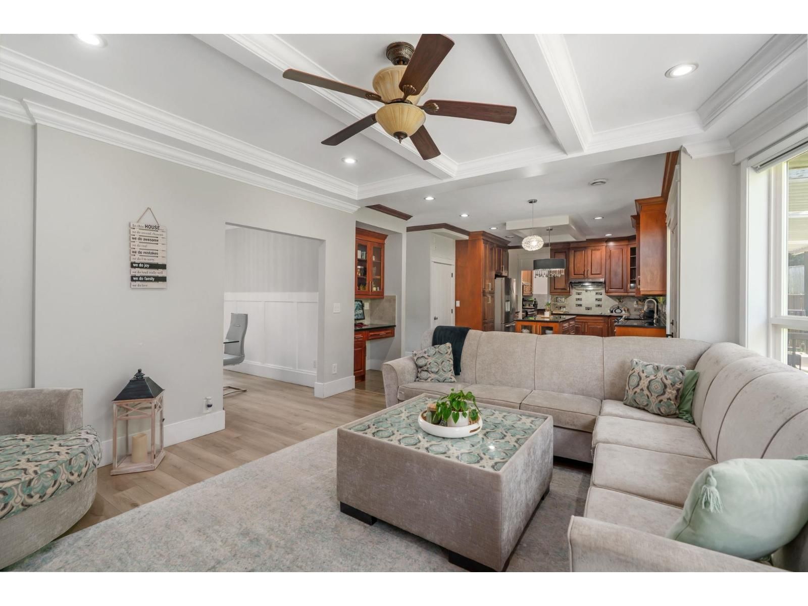 6287 148A STREET Image 11