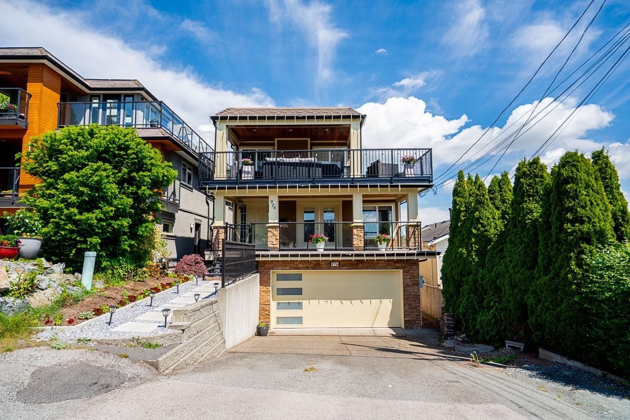 976 PARKER STREET Image 3