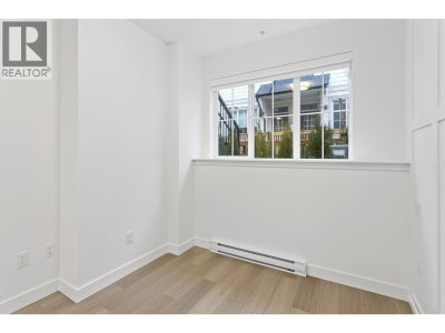 720 ROBINSON Street | Coquitlam British Columbia | Slide Image Thirteen