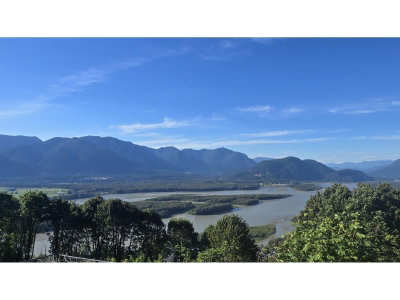 8504 HUCKLEBERRY Place | Chilliwack British Columbia | Slide Image Twenty-two