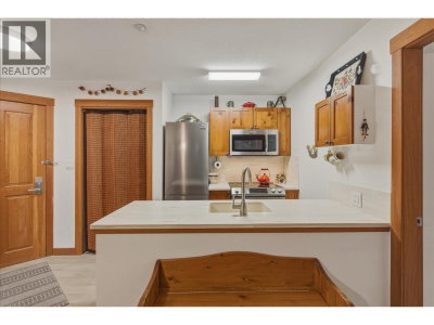 4660 BLACKCOMB Way | Whistler British Columbia | Slide Image Eleven