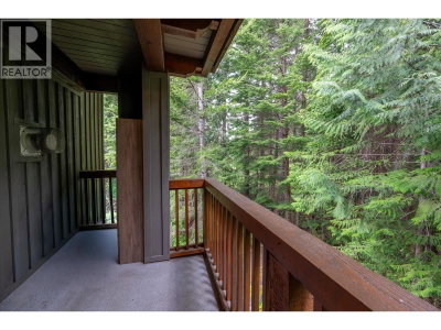 4660 BLACKCOMB Way | Whistler British Columbia | Slide Image Nine