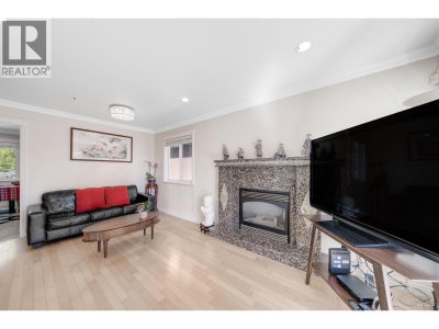 7531 OAK Street | Vancouver British Columbia | Slide Image Nine