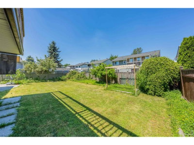 26467 32A Avenue | Langley British Columbia | Slide Image Thirty-seven