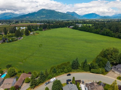 47470 CHARTWELL Drive | Chilliwack British Columbia | Slide Image Seventeen