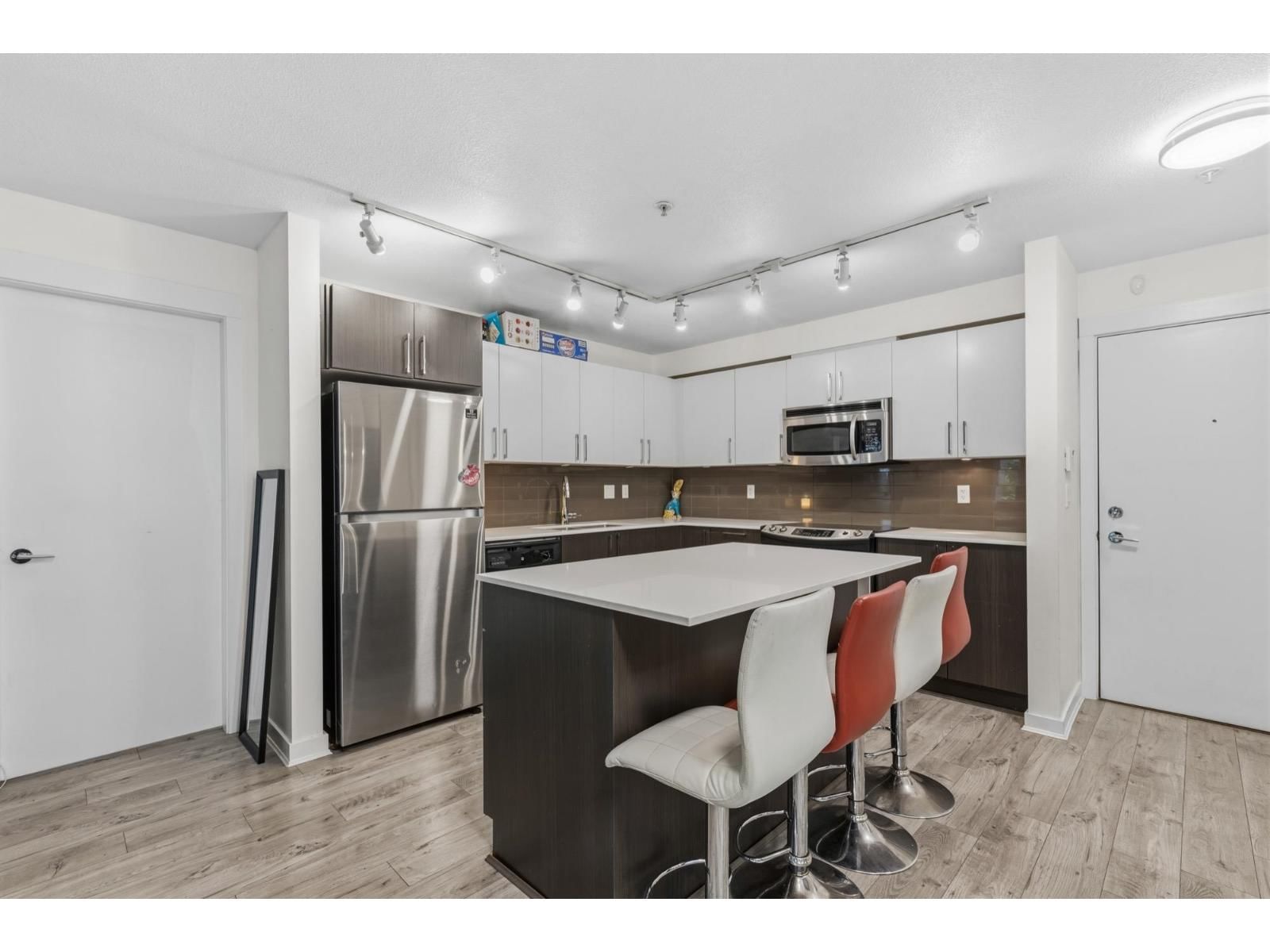 206 - 8695 160 STREET Image 6